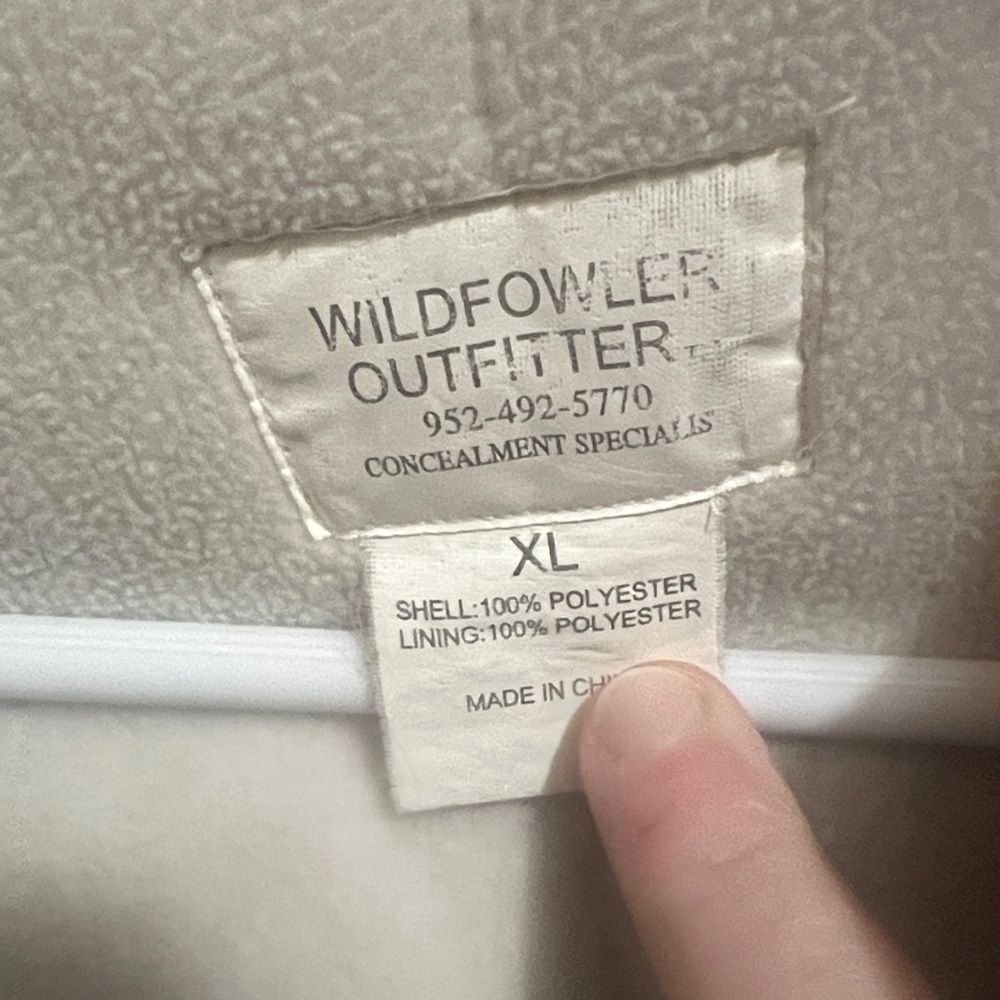 Camouflage Hooded Jacket. Heavy winter hunting jacket - Picture 2 of 2